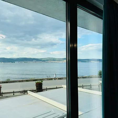 Paradiso 'в' - 107 Panoramic Sea View Large